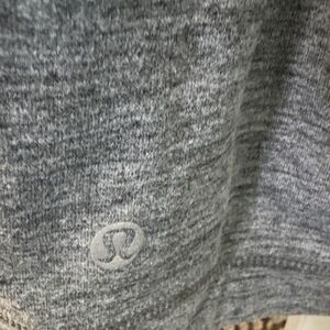 lululemon athletica Men's Heathered Gray Sweater